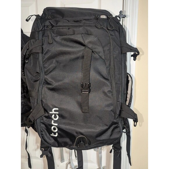 TORCH 40L Travel Backpack for Men - Large Carry On - Black NWT - Picture 4 of 10